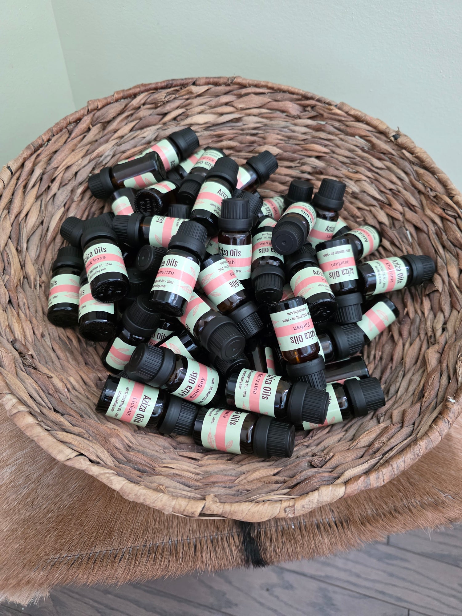 Organic Essential and Oud Oils