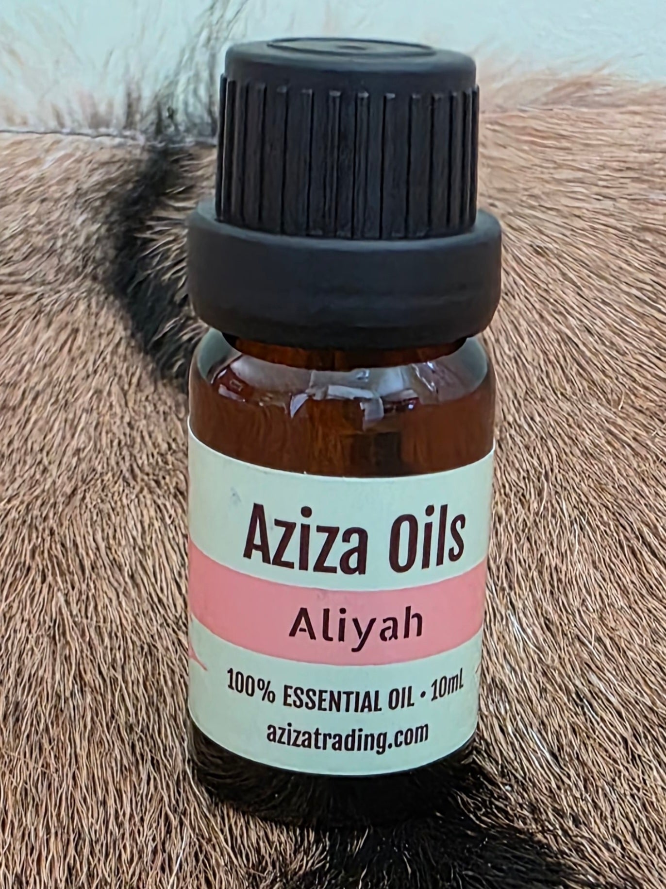 Aziza Oud Blend                         10ml